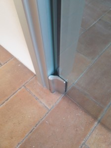 porte vetro cassa alluminio porta vetro battente porte vetro battente alluminio float trasparente pordenone treviso udine vemezia padova (8) 